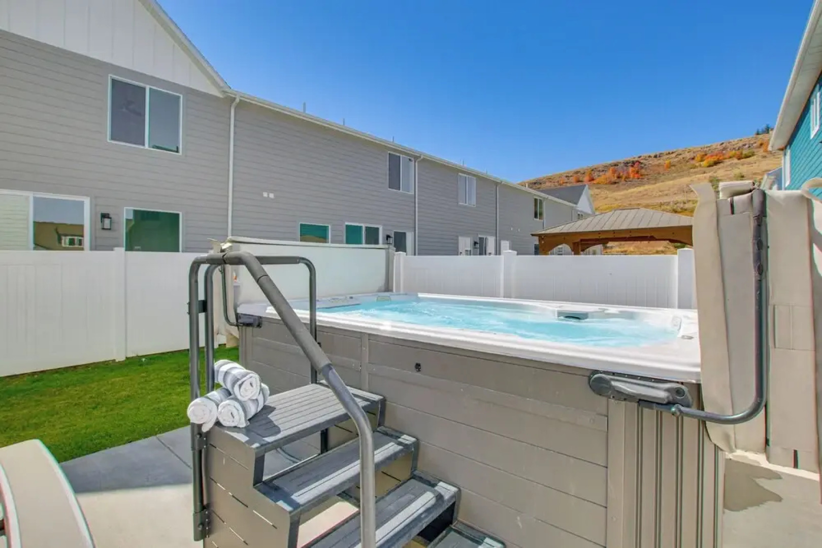 Spacious Utah Home w/ Hot Tub < 1 Mi to Bear Lake!
