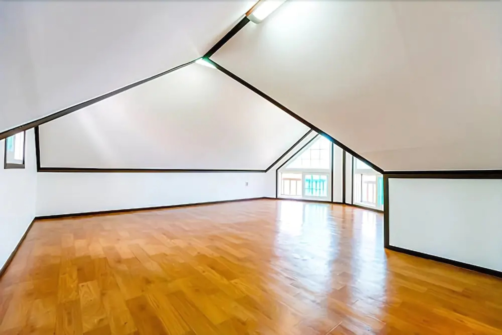 Anmyeondo Mintne Pension