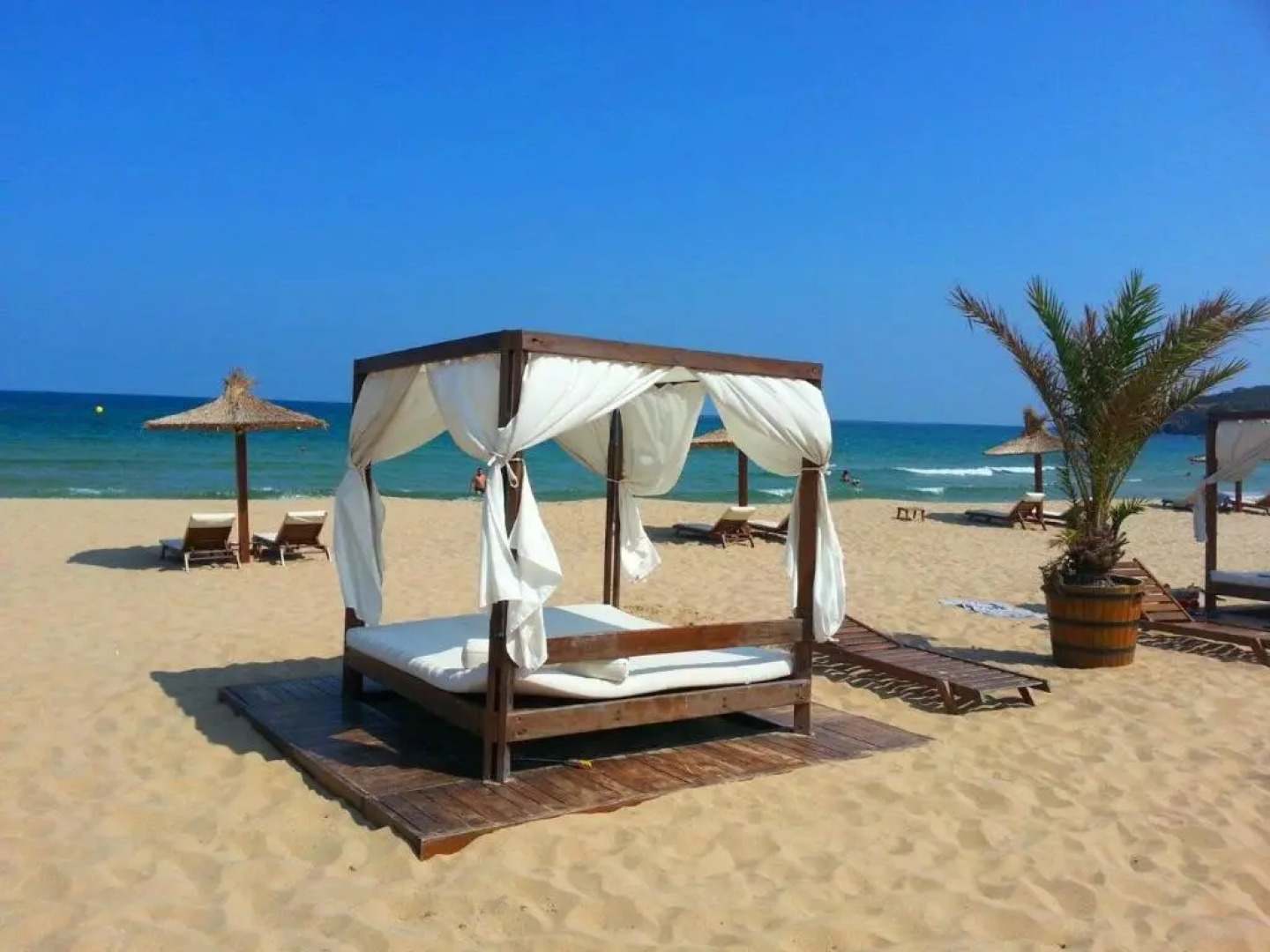 Menada Green Hills Apartments