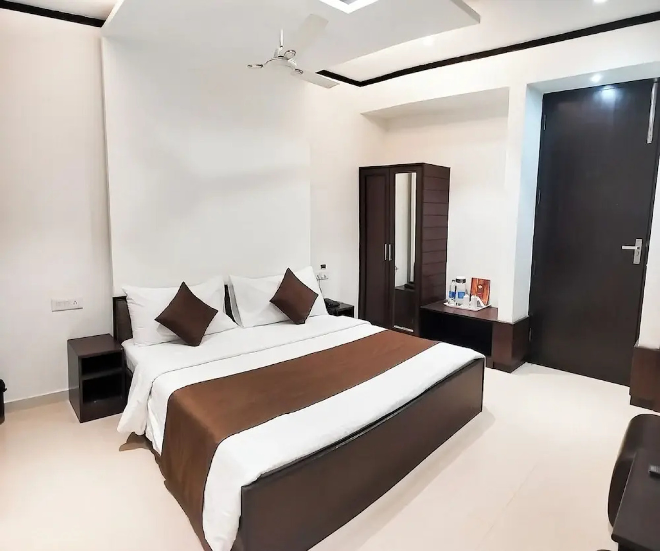 The Wind Cross Hotel