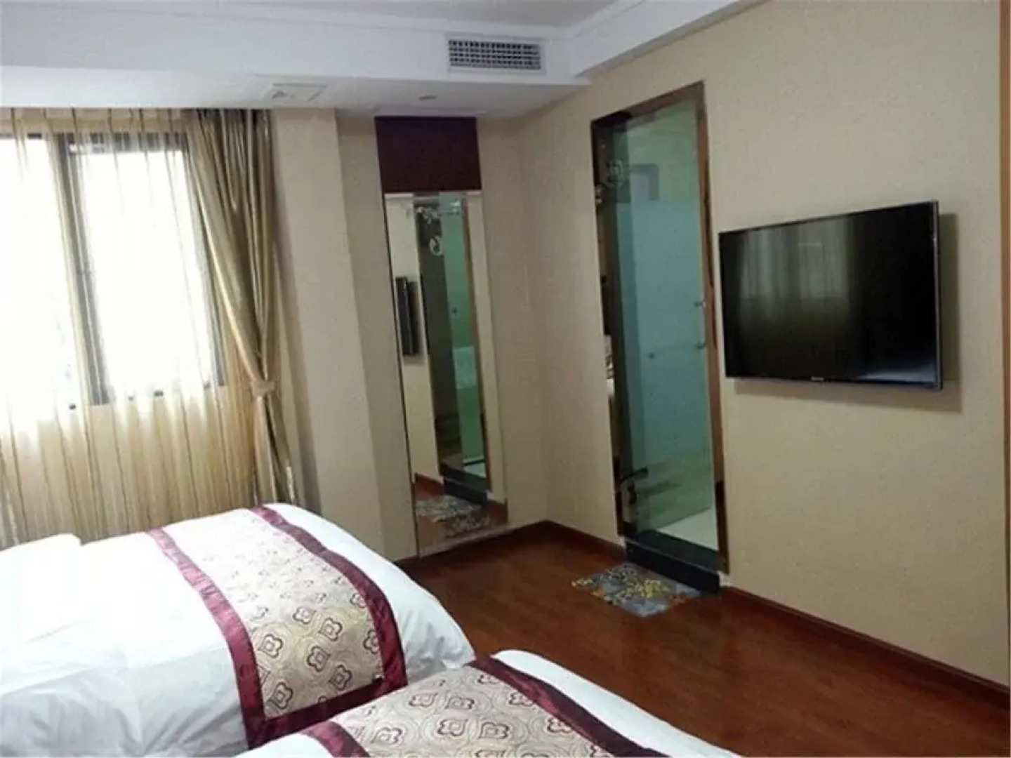 Neijiang Jiayi Classic Inn