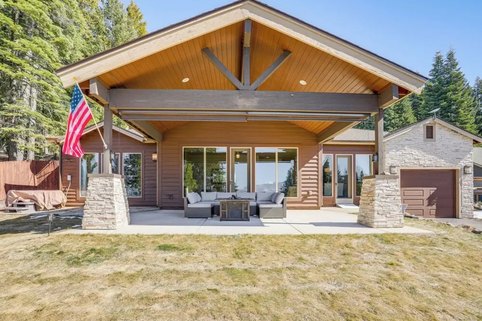 Fire Pit + Views: Serene Lake Almanor Retreat