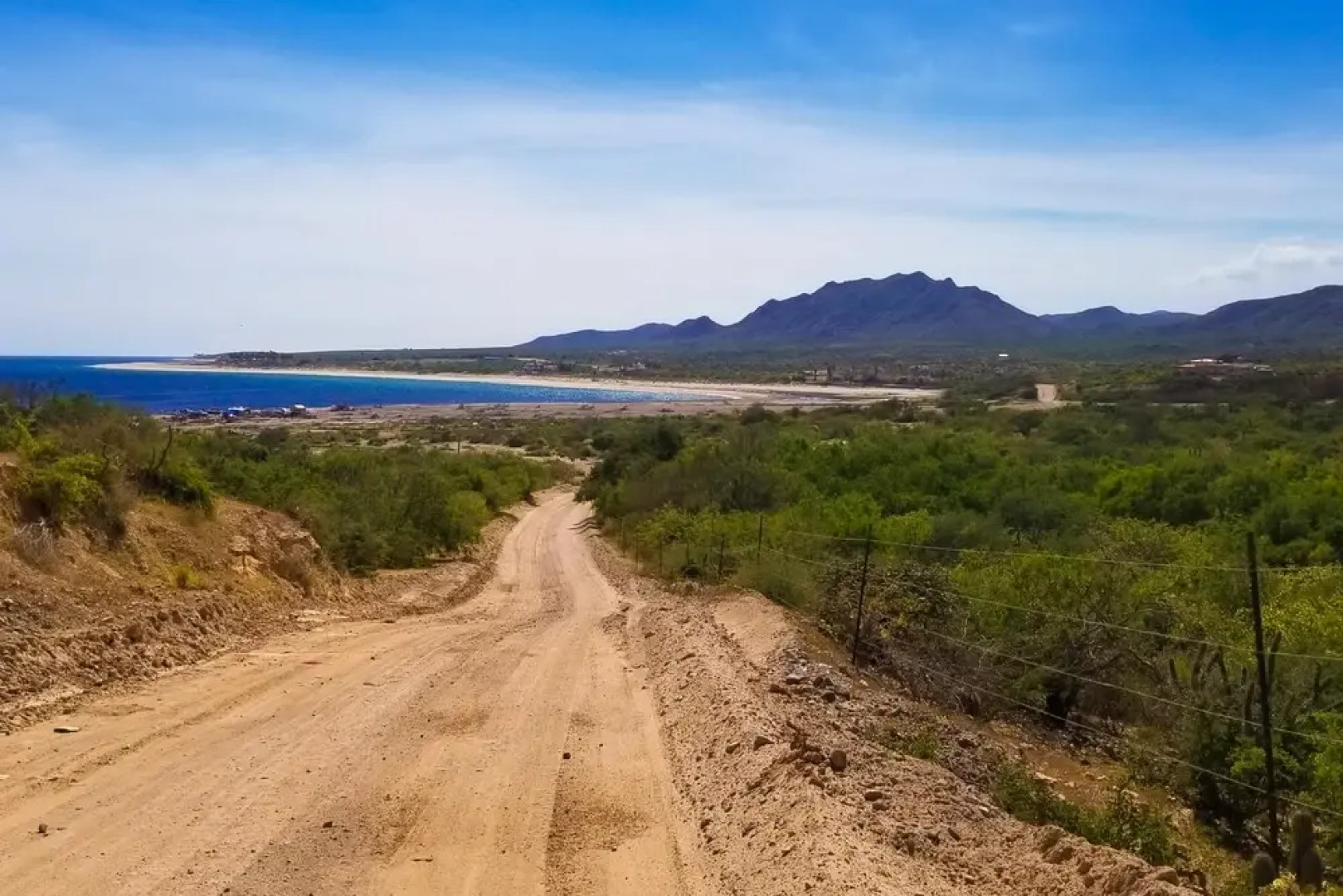 Oceanfront Getaway Near Cabo Pulmo: Villa Bahia de los Frailes