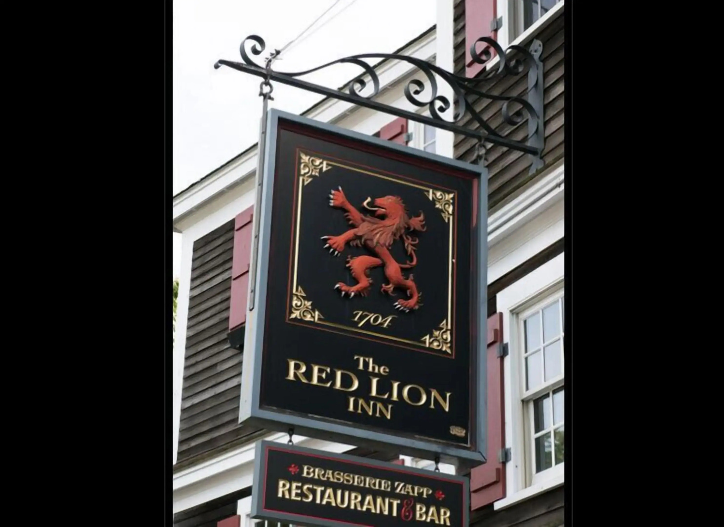 The Red Lion Inn Resort 1704