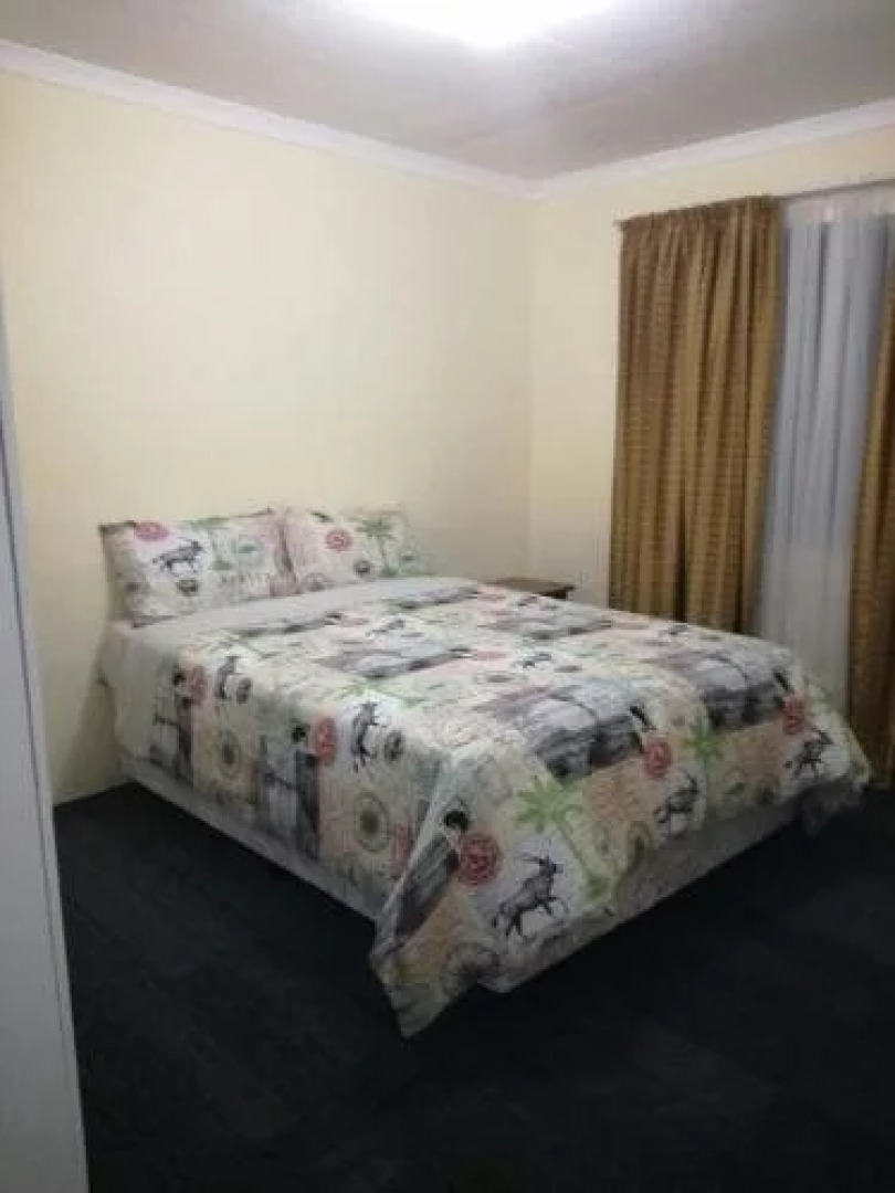 Cedar Wood Guest Lodge