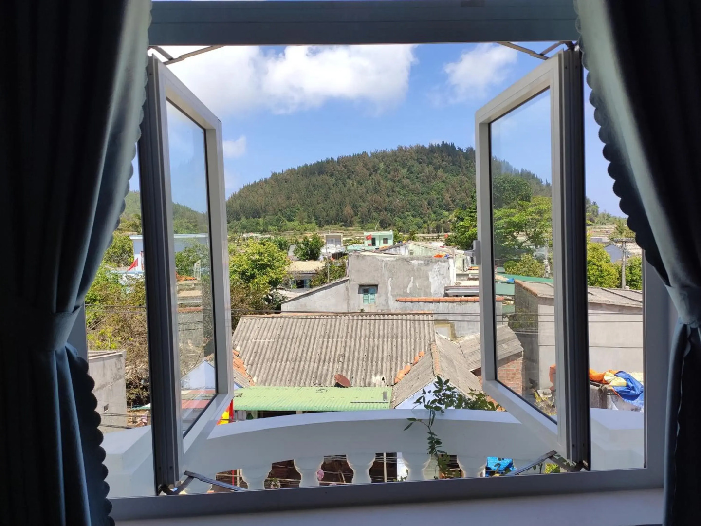 Khach San Ly Son Phu Sy