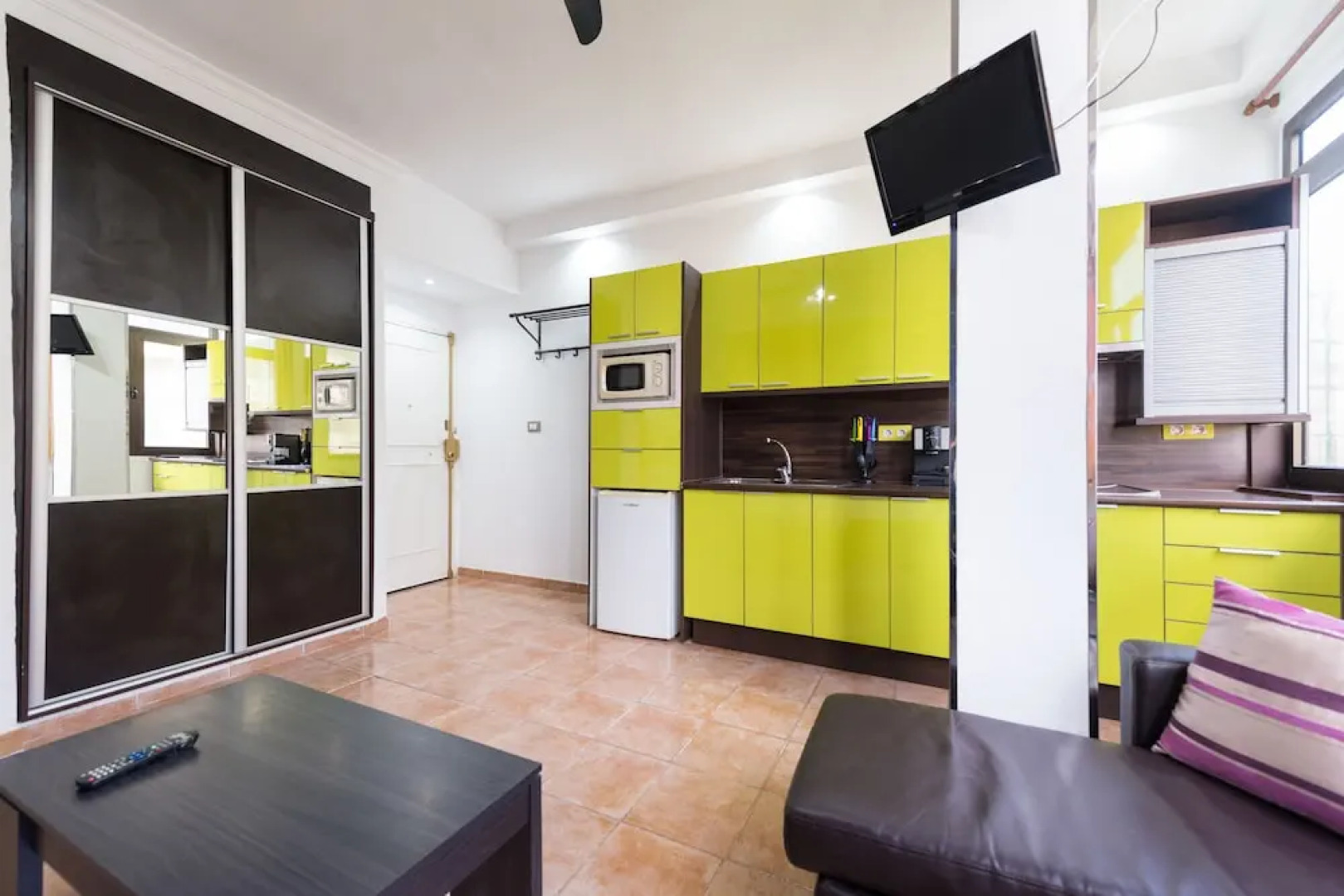 Breakfast at the Beach