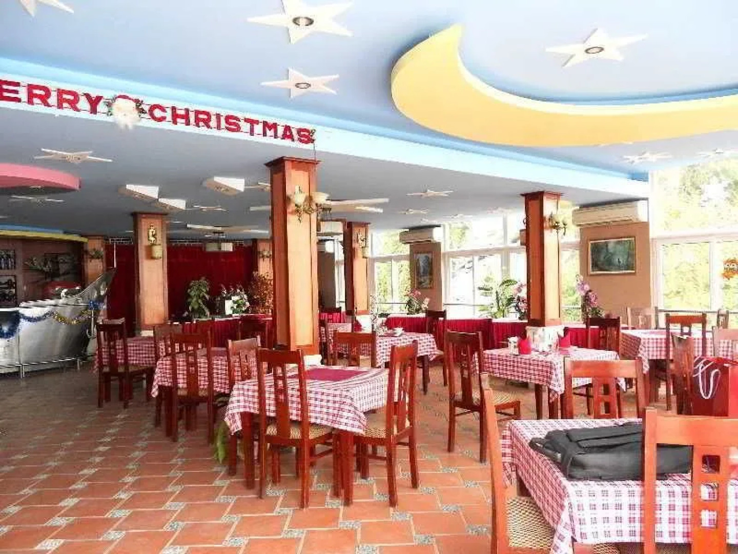 Cat Ba Princes Hotel