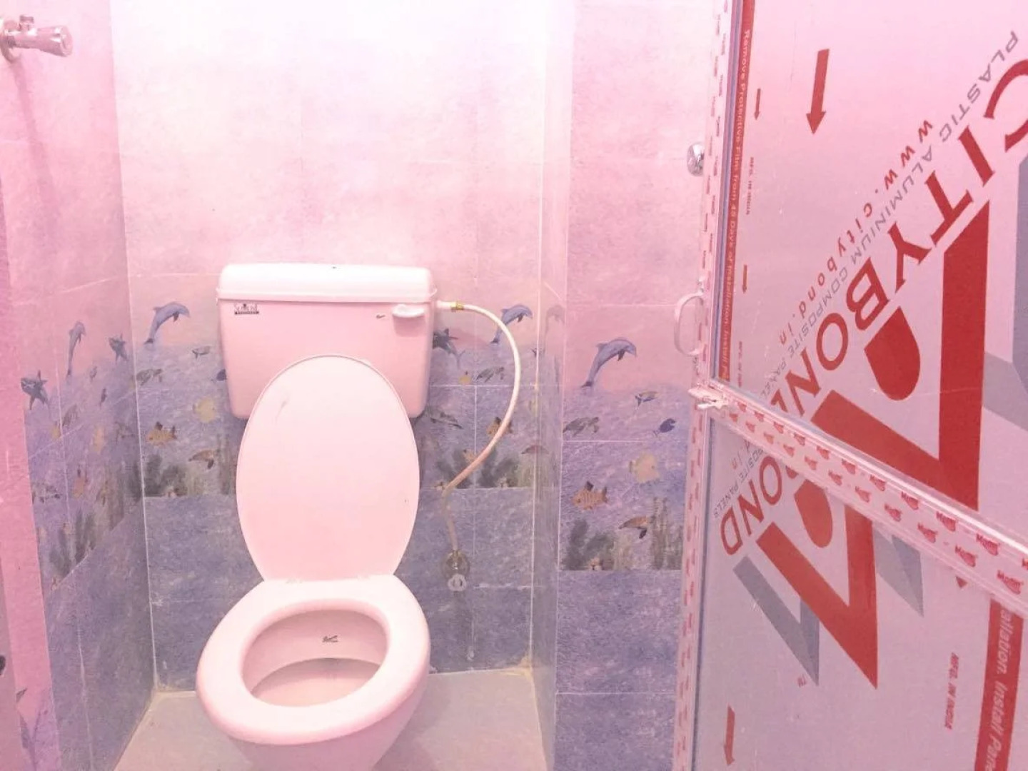 City Guest House and Family Restaurant