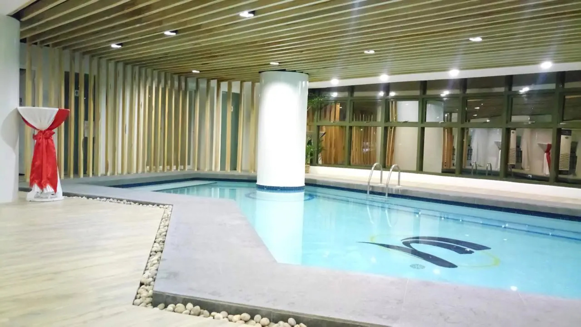 Sarrosa International Hotel and Residential Suites