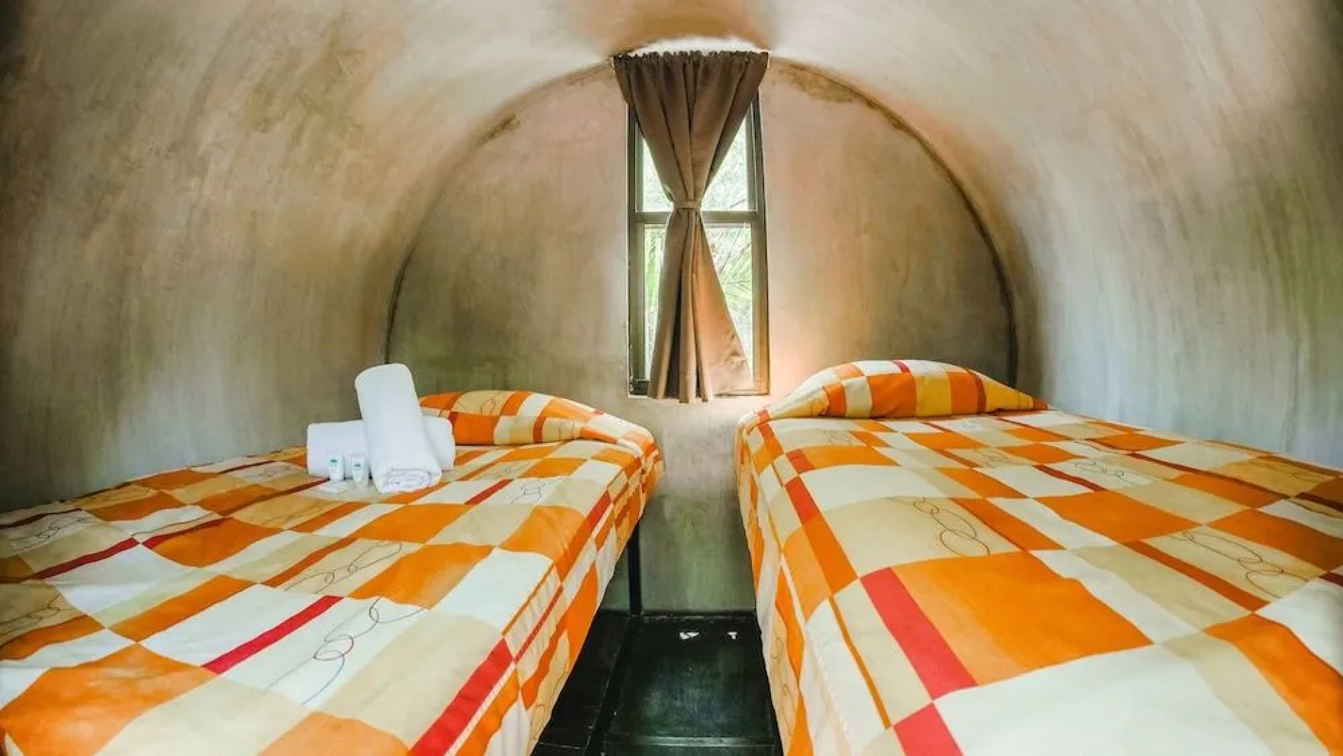 Kubhotel by El Rollo