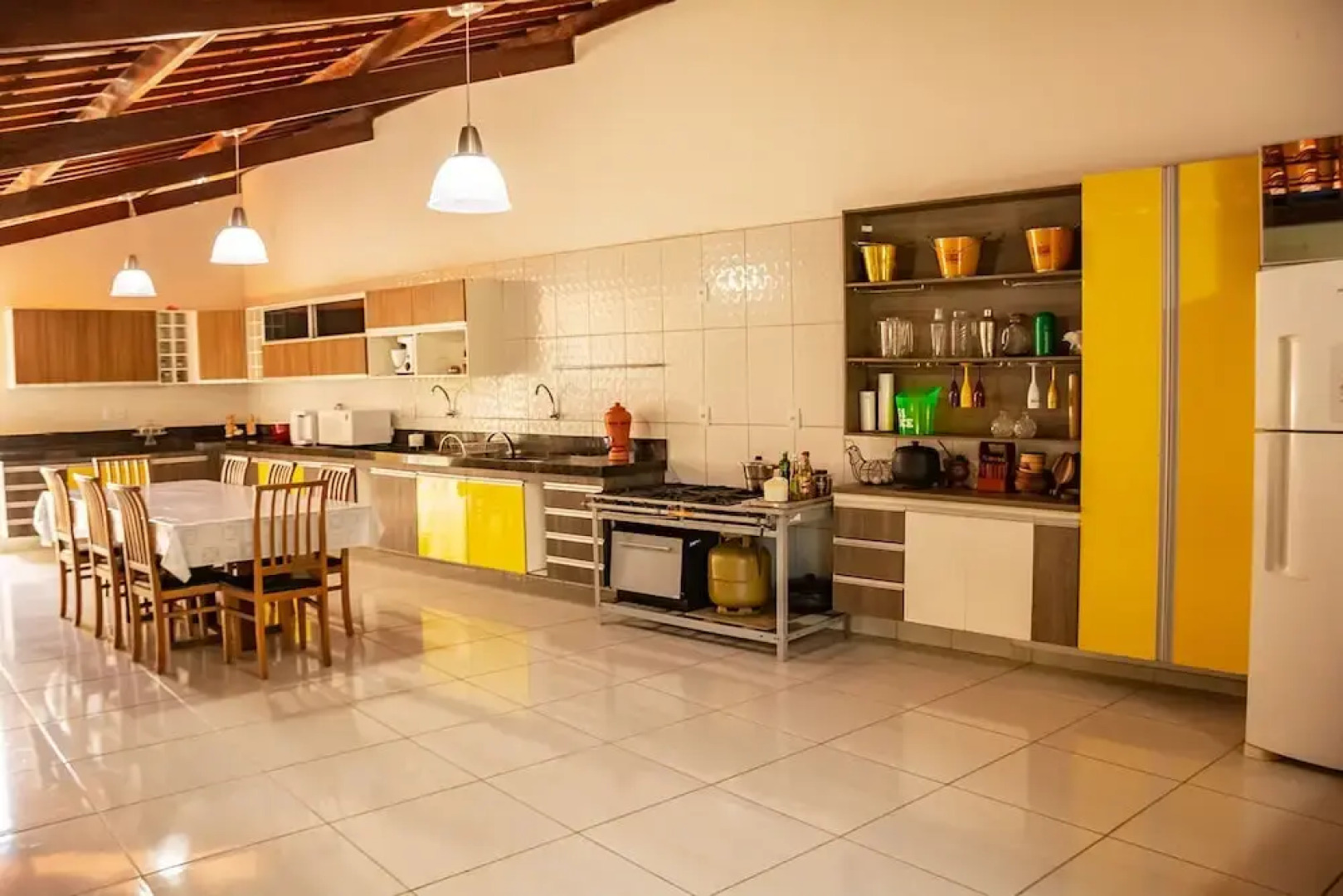 Casa em Cond Fechado em Barra de Santo Ant nio AL