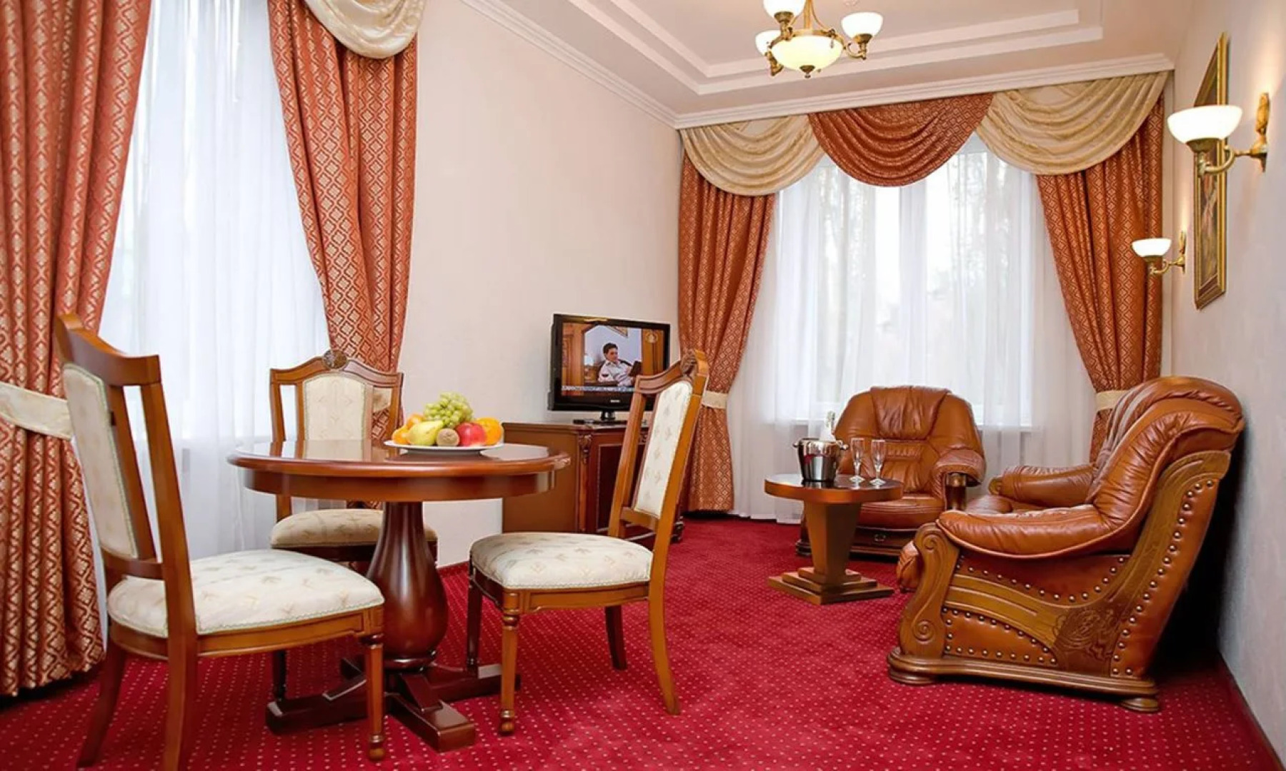 Отель «Украина»