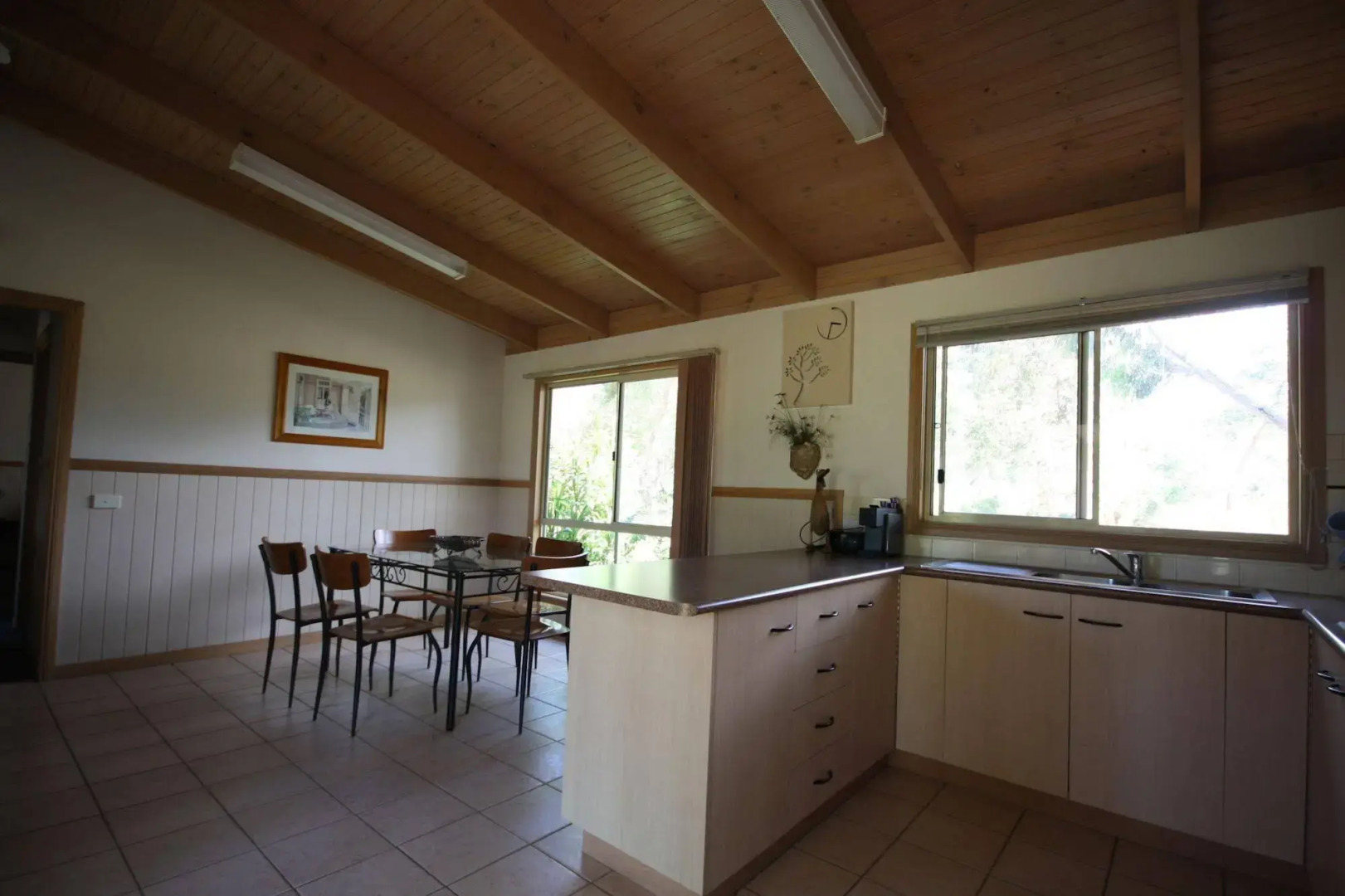 Halls Haven Holiday Units