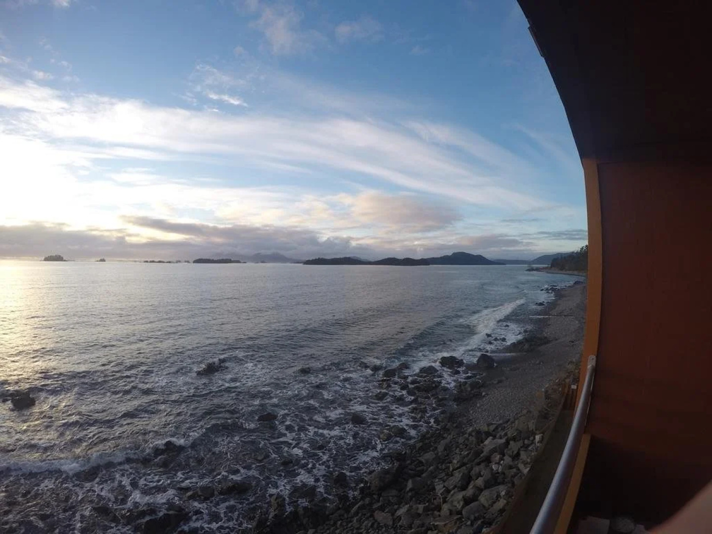 Cascade Creek Inn & Charters