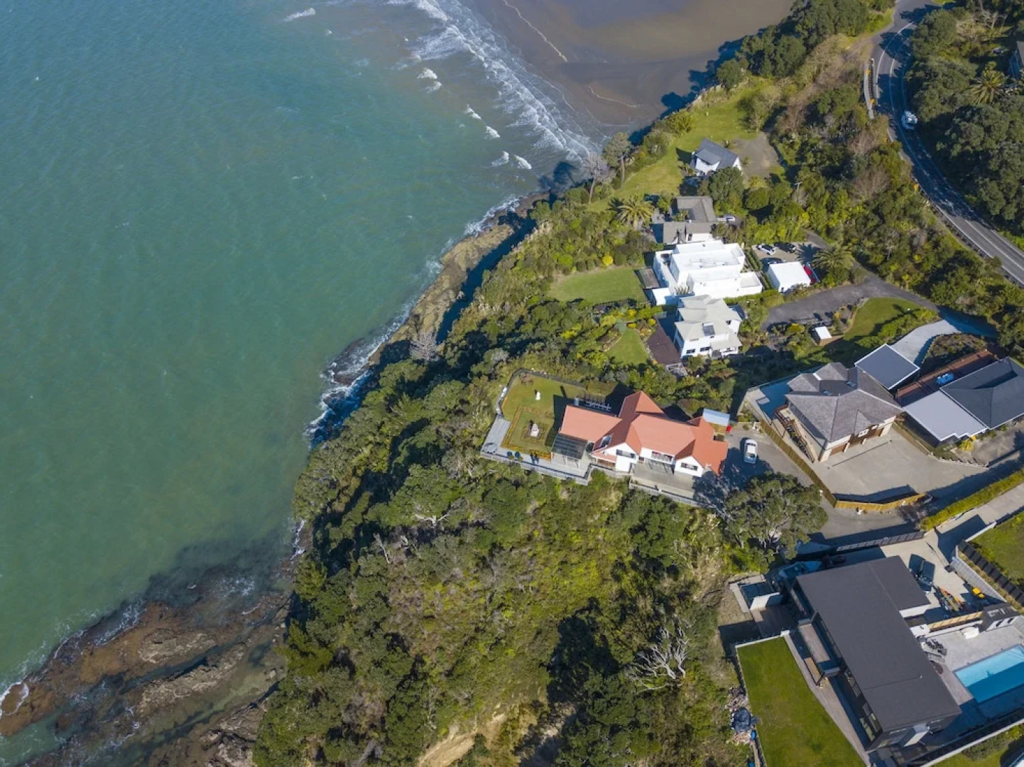 Orewa Cliff Top Holiday Home