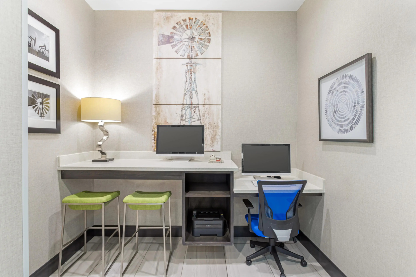 Best Western Plus Waller Hotel