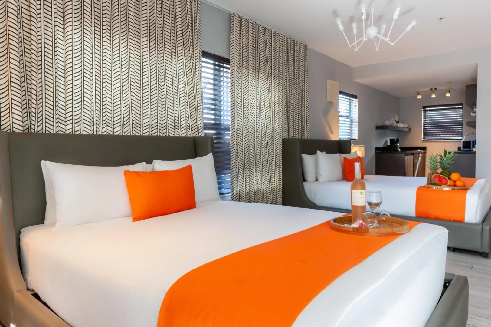 Seaside All Suites Hotel
