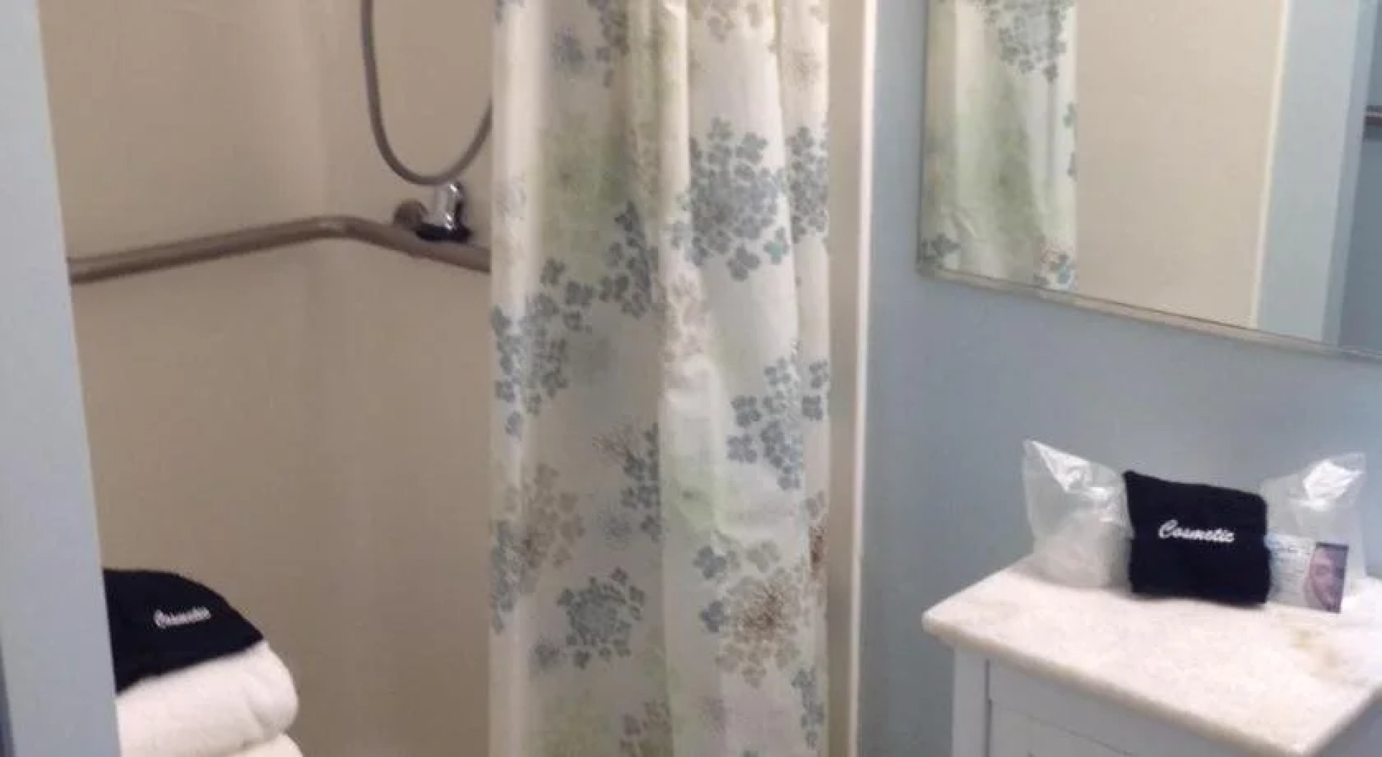 HideAway Country Inn