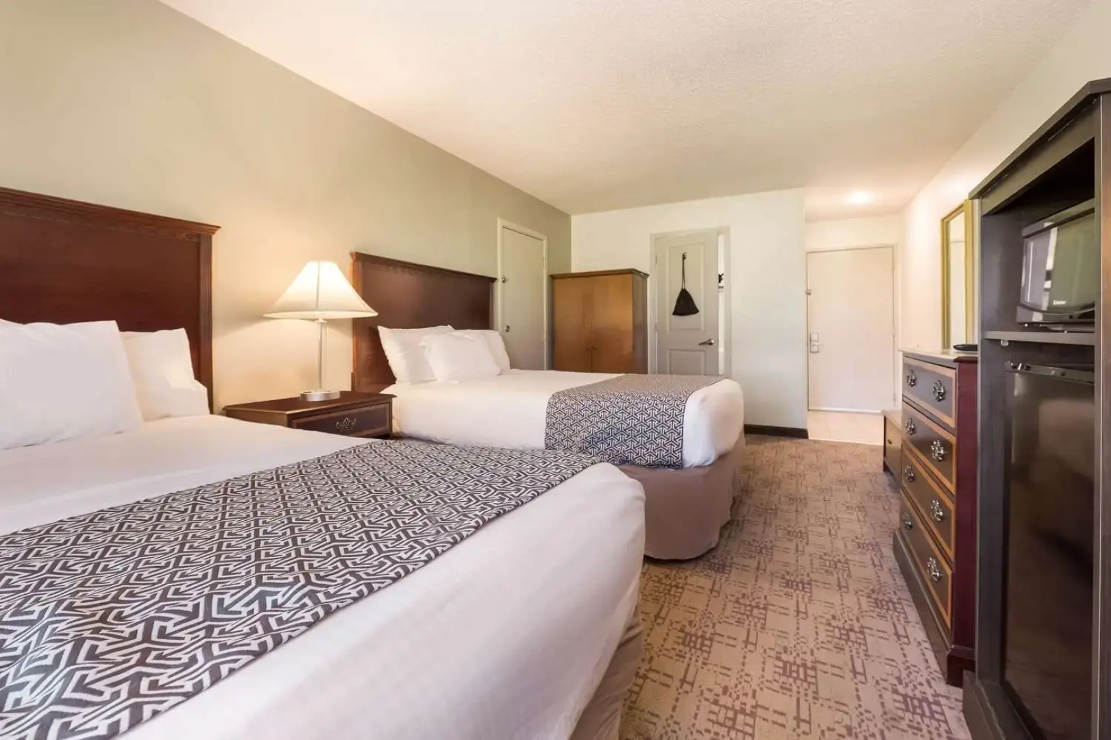 SureStay Hotel by Best Western Thomson