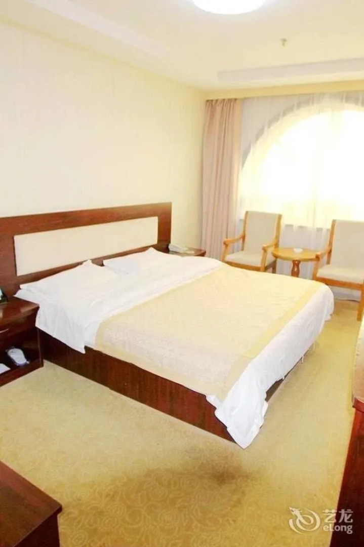 Zhuhui Business Hotel - Qingdao