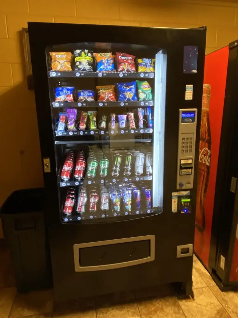 Holiday Motel & RV Park