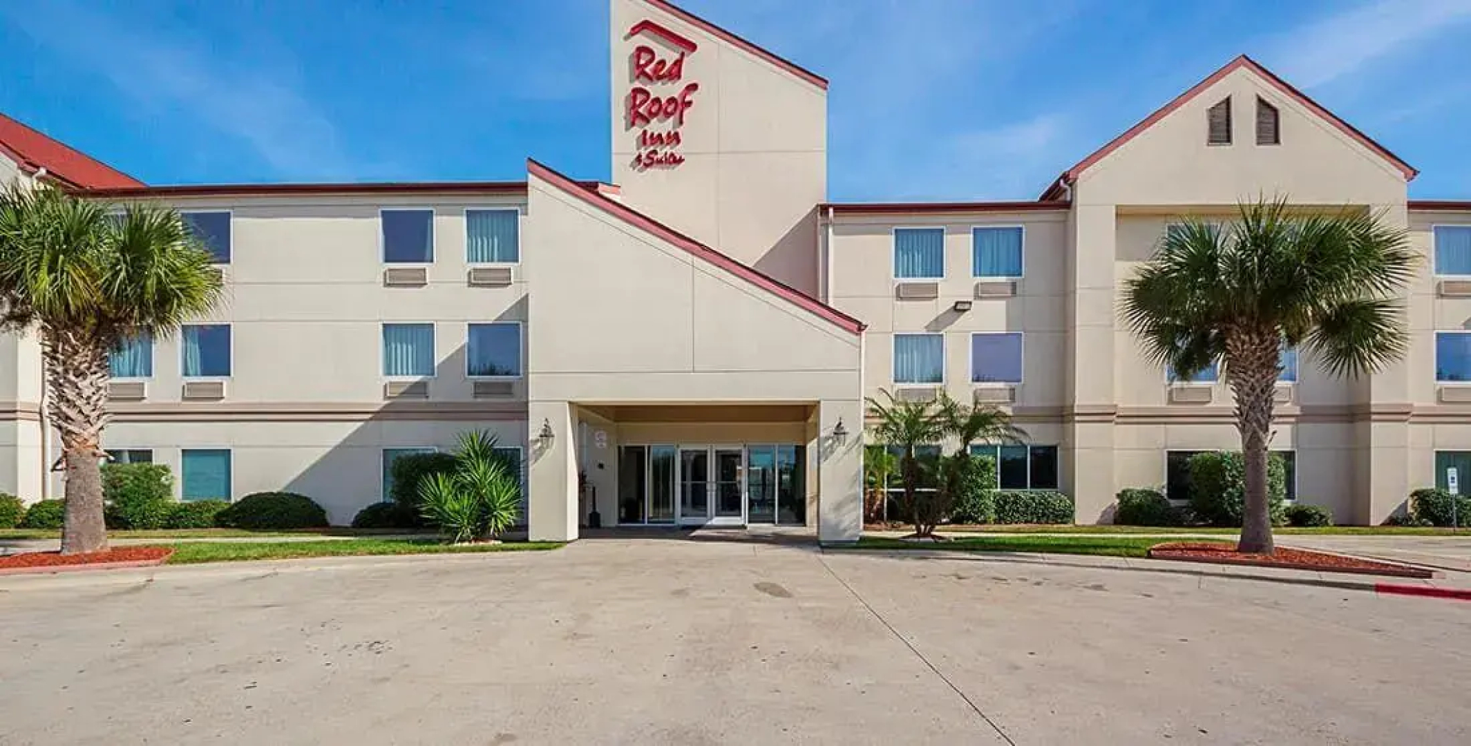 Red Roof Inn and Suites