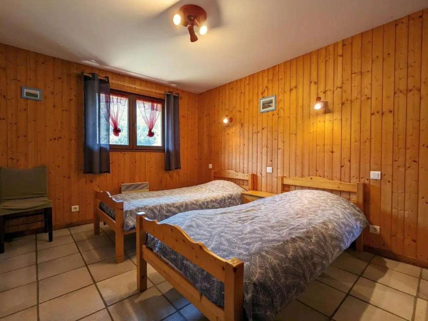 Gîte Rochesson, 4 pièces, 7 personnes - FR-1-589-195