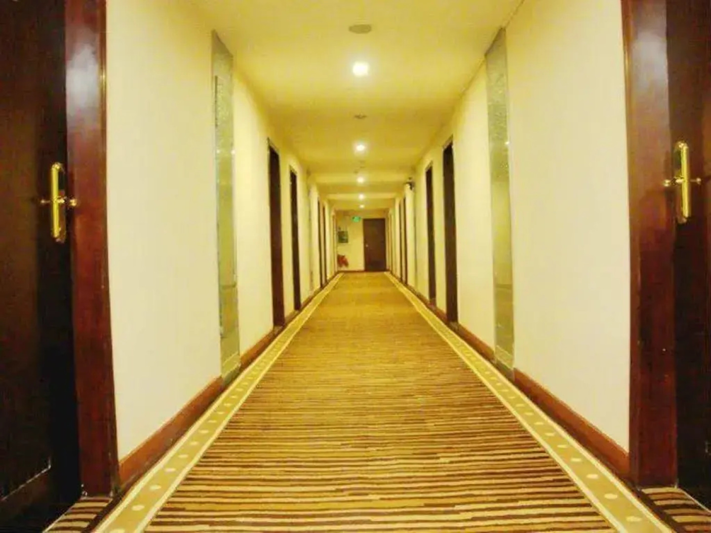 Super 8 Hotel Dongguan Humen Taiping