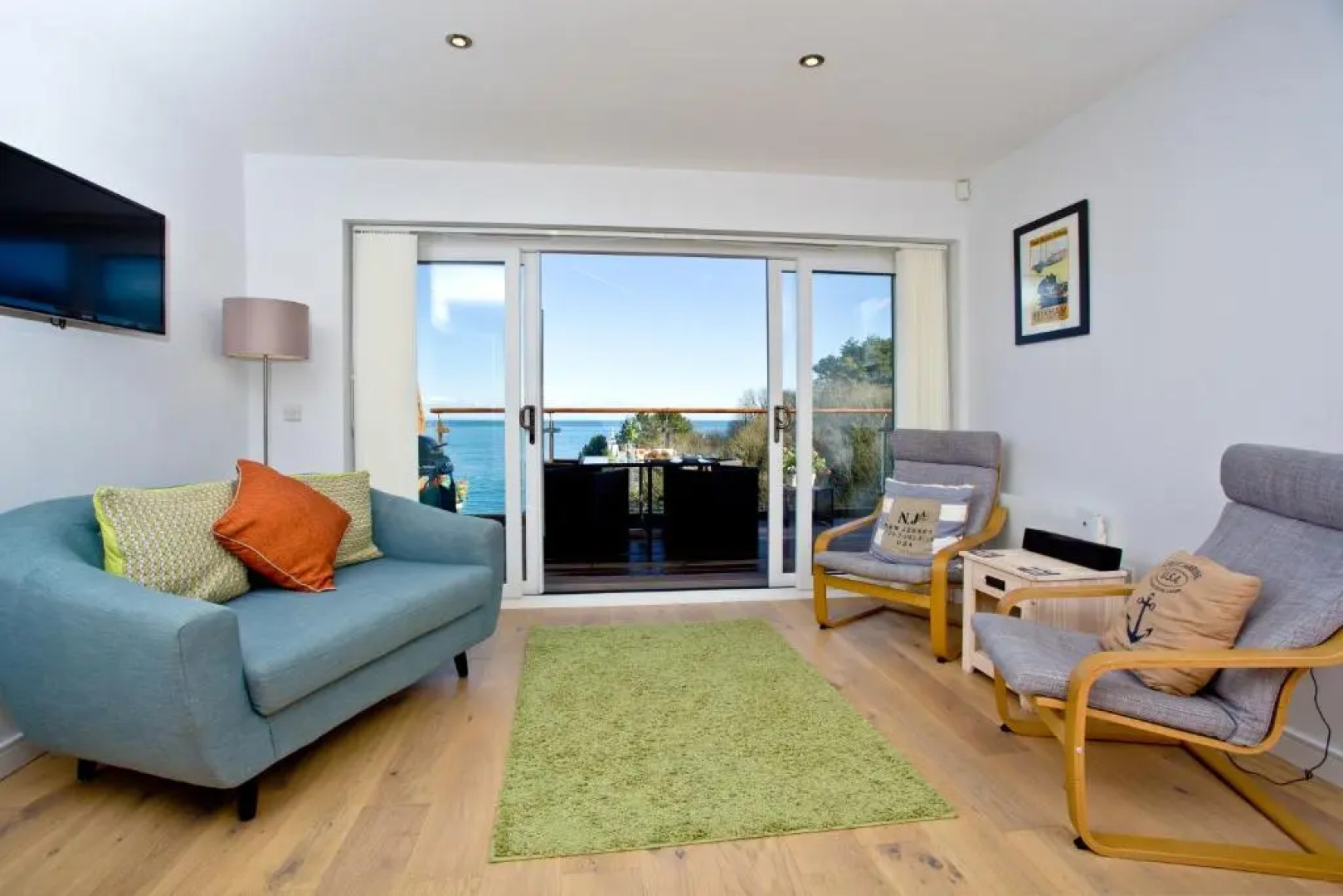 Avocet 2 at The Cove - Stunning Sea Views, Heated Pool and Parking