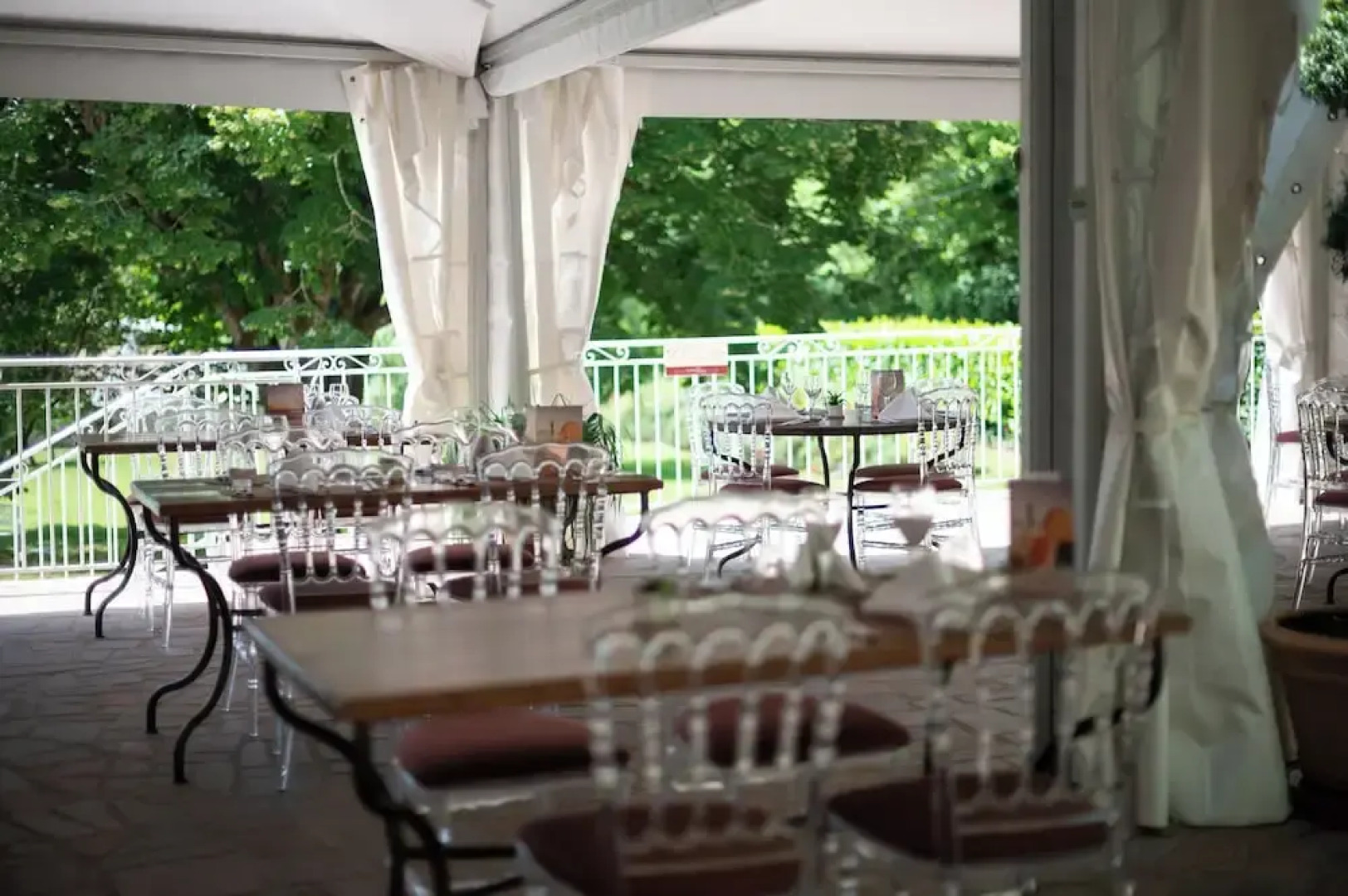 Logis Hôtel Domaine les Falaises