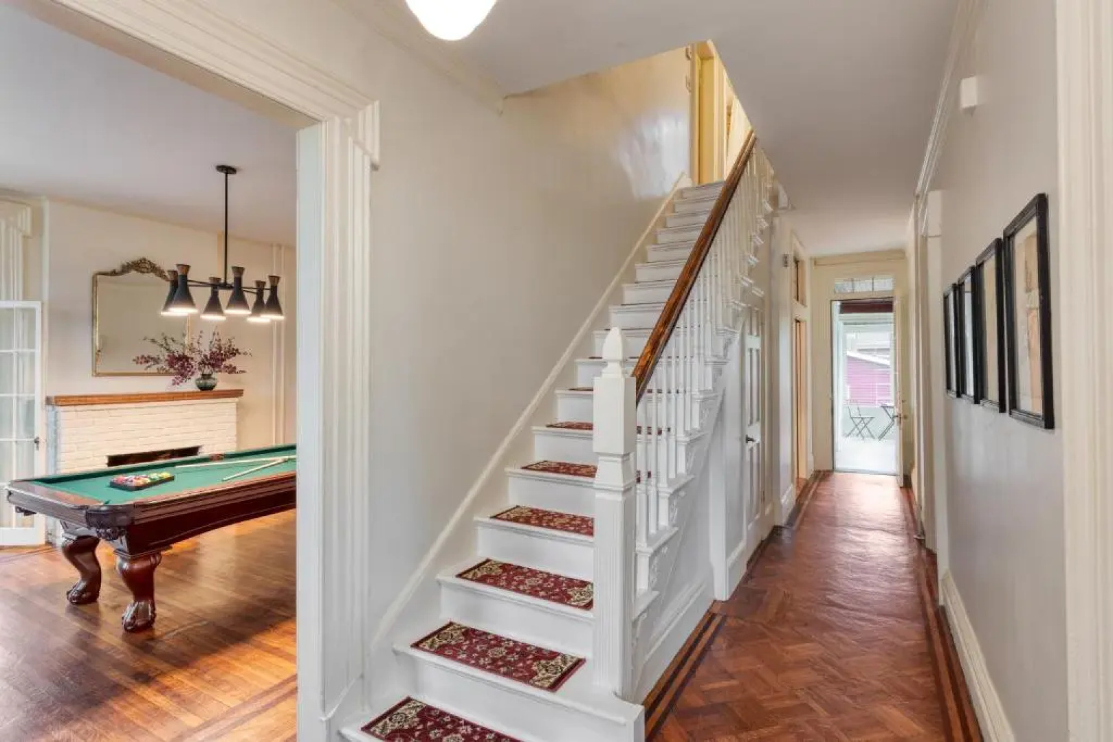 Hudson Estate Historic Upstate Home + Private Apartment