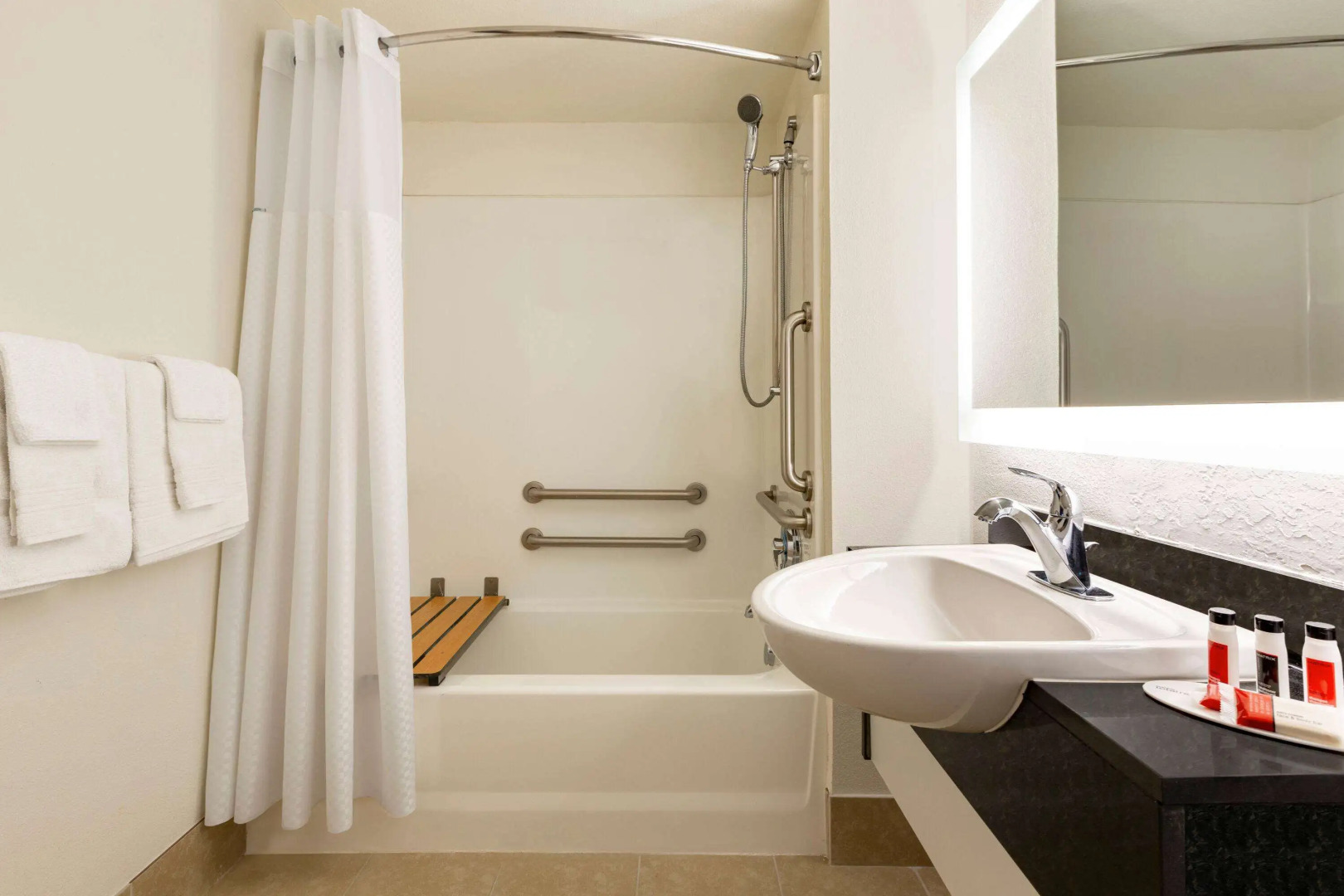 Howard Johnson by Wyndham Harrisonburg