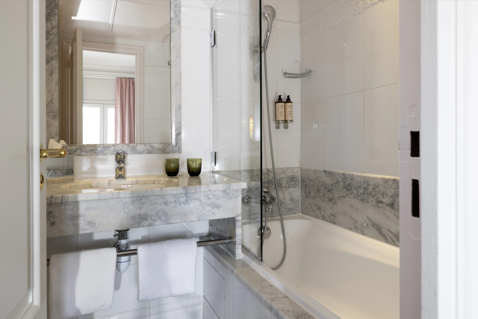 Hôtel Le Lavoisier & Spa