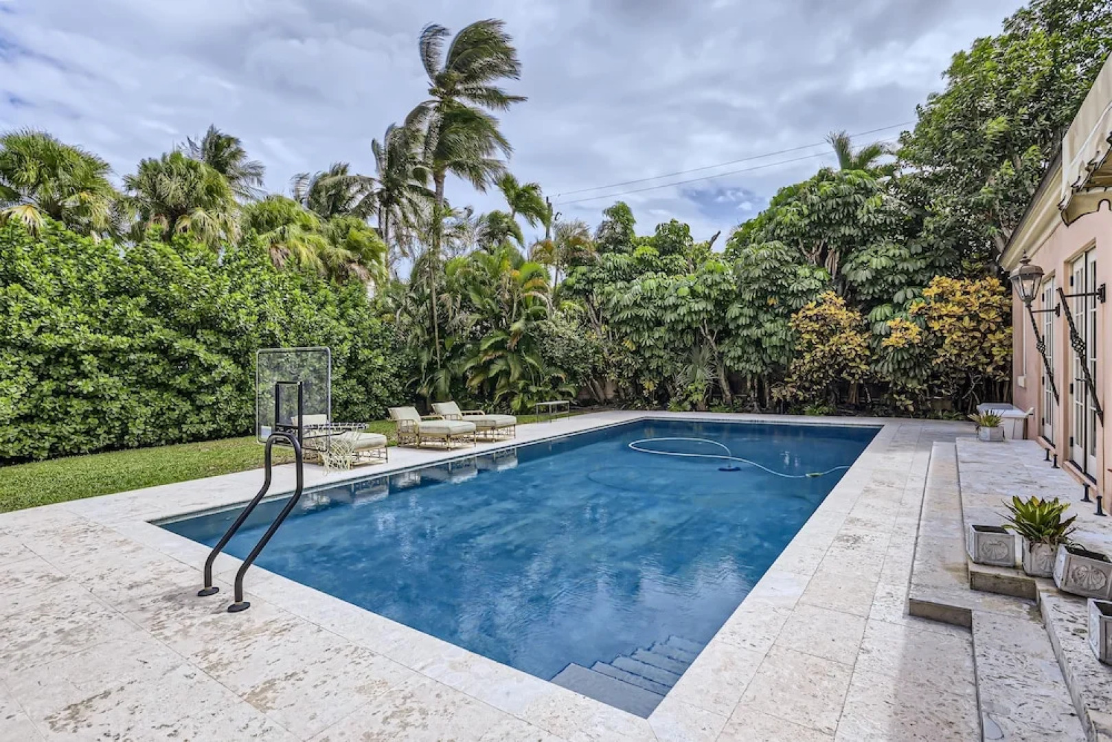 Toad Hall, 5br, 6 ba