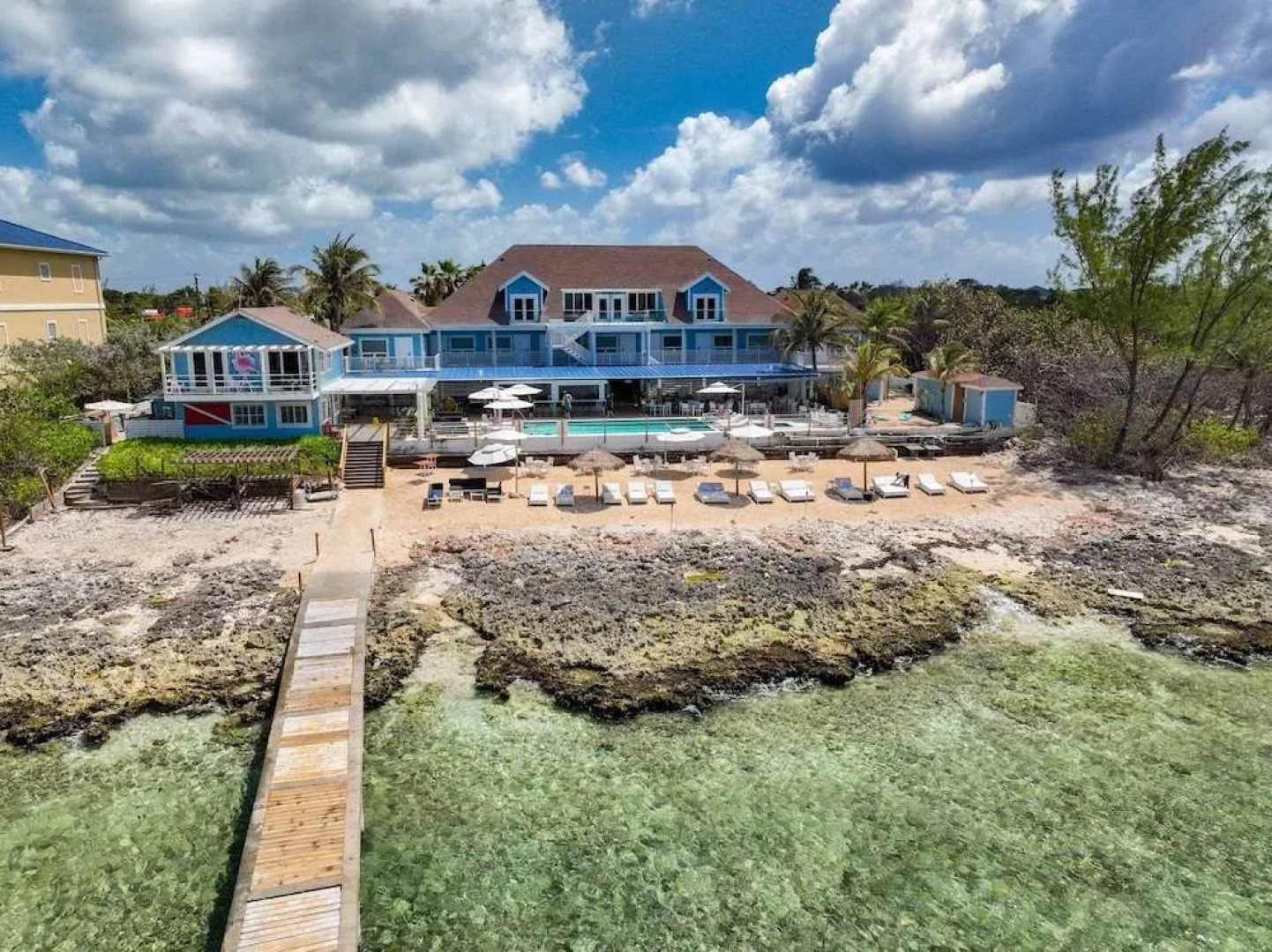 Cobalt Coast Resort & Suites