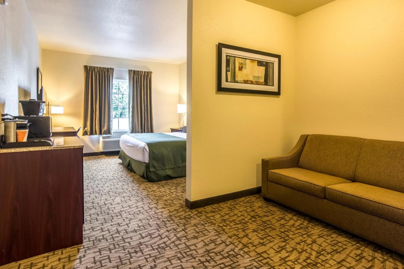 Cobblestone Hotel and Suites Torrington