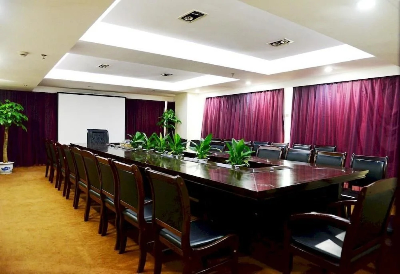 Hollyear Hotel - Yueyang