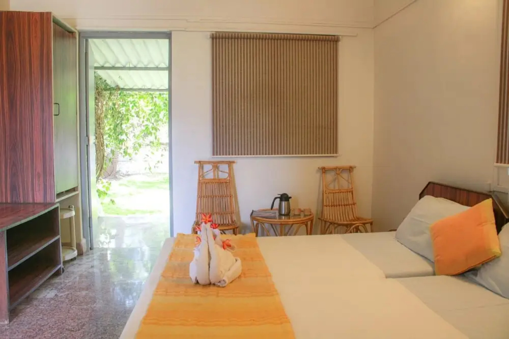 V Resorts Anandvan Wai