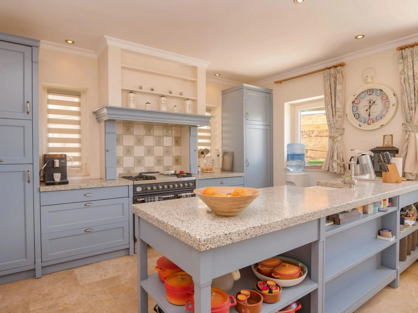 Serene Holiday Home in Callosa d' Ensarria with Private Pool