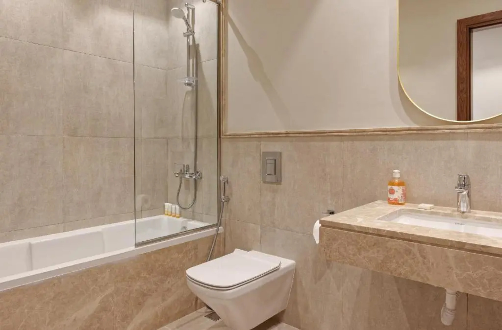 VESTA - Sheikh Zayed Residence