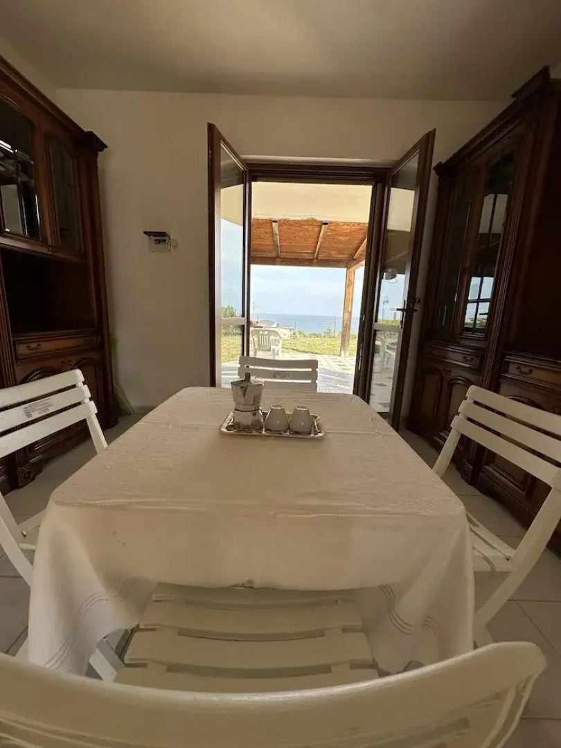 2 Bed Villa - Sleeps 4 - Pets - Garden - Parking