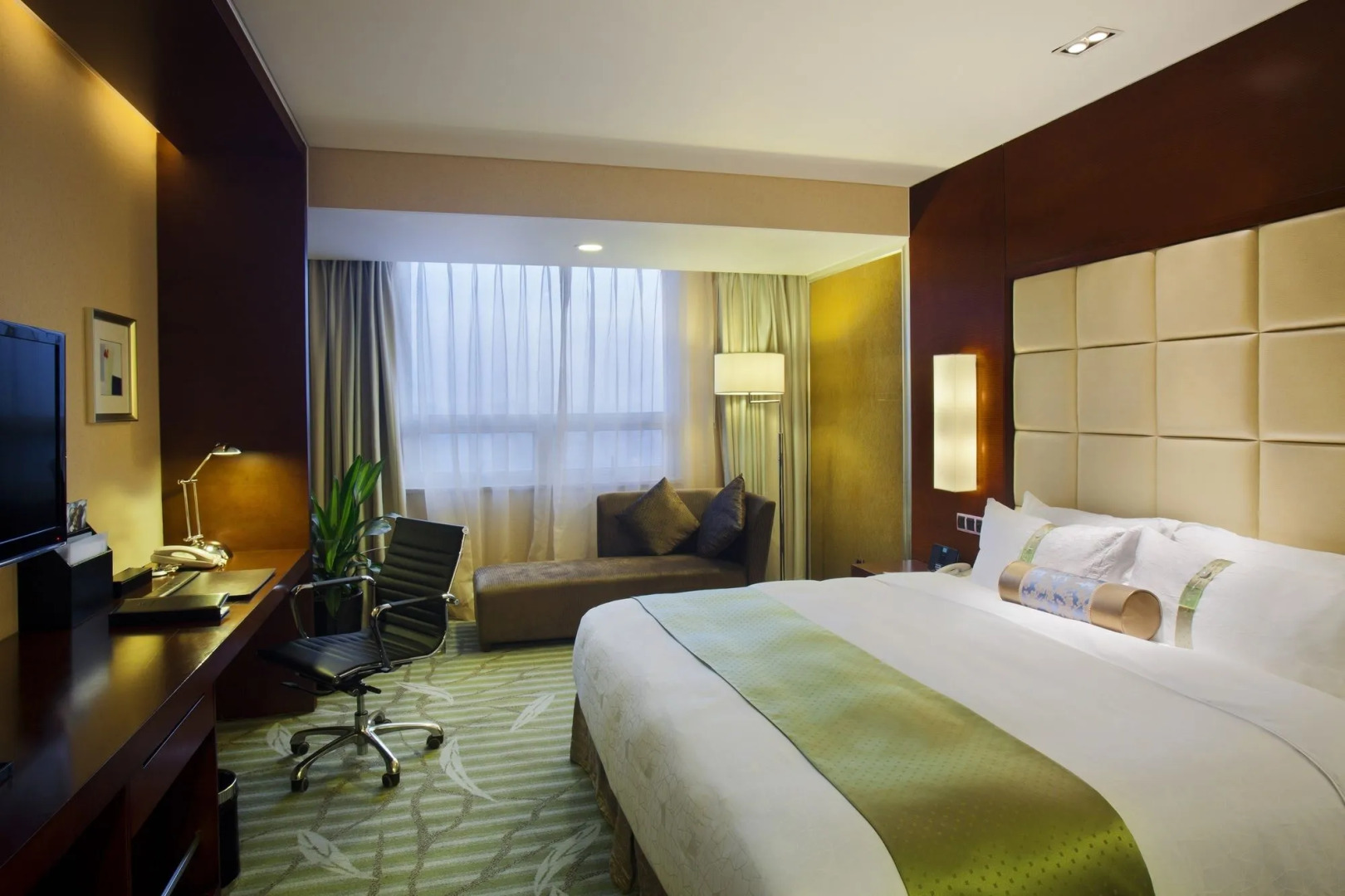 Holiday Inn Yinchuan International Trade Centre