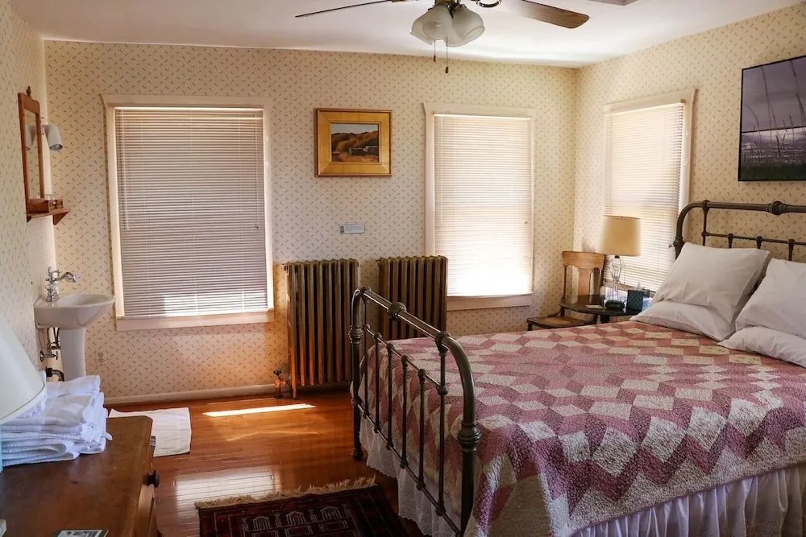 The Hood House Bed & Breakfast Inn