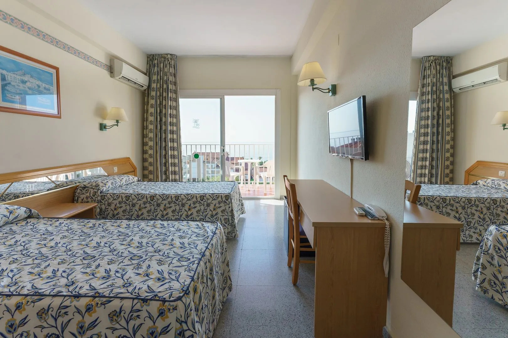 Hotel Checkin Catalonia