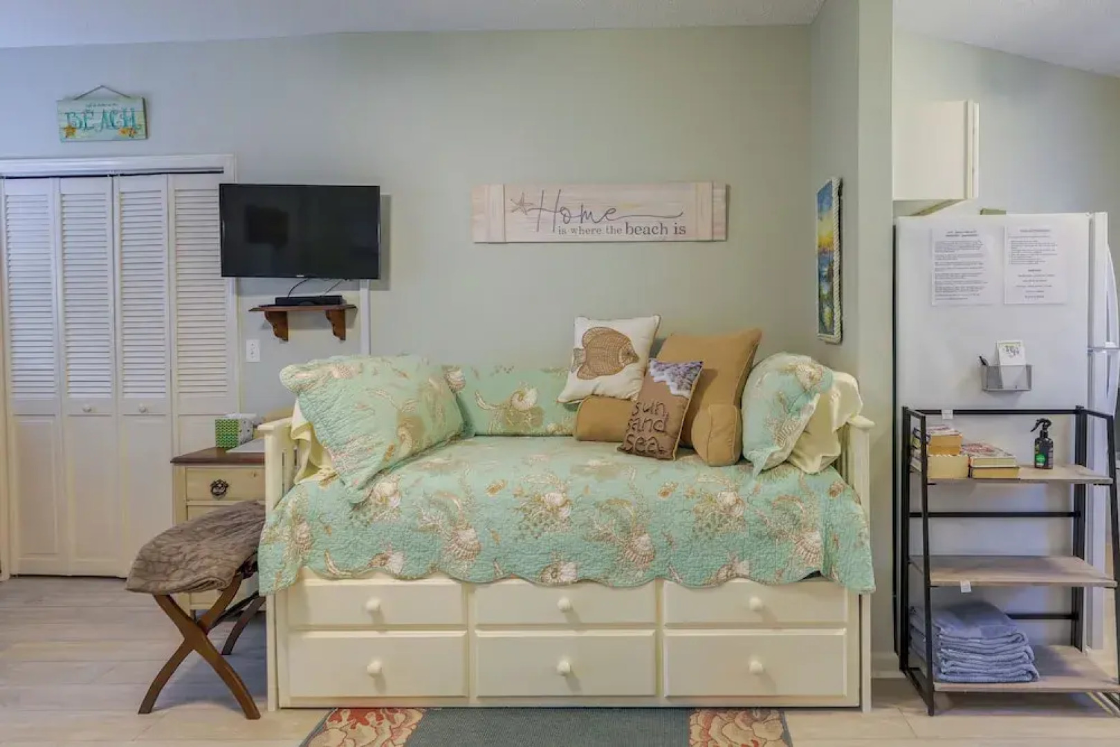 Sneads Ferry Vacation Rental Studio w/ Water Views