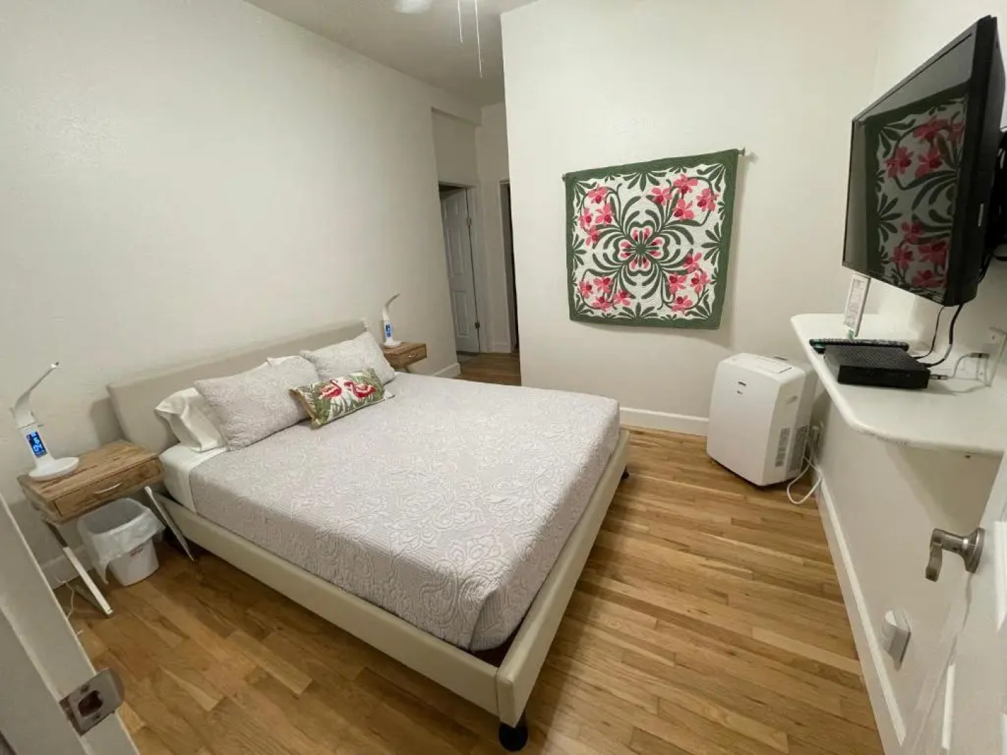 The Pink Villa in Paradise