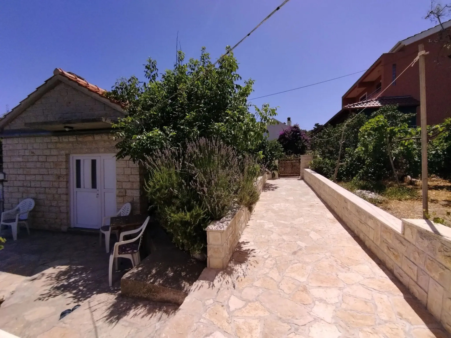 Detached Holiday house few steps from the beach, 2 beautifull sea view terraces
