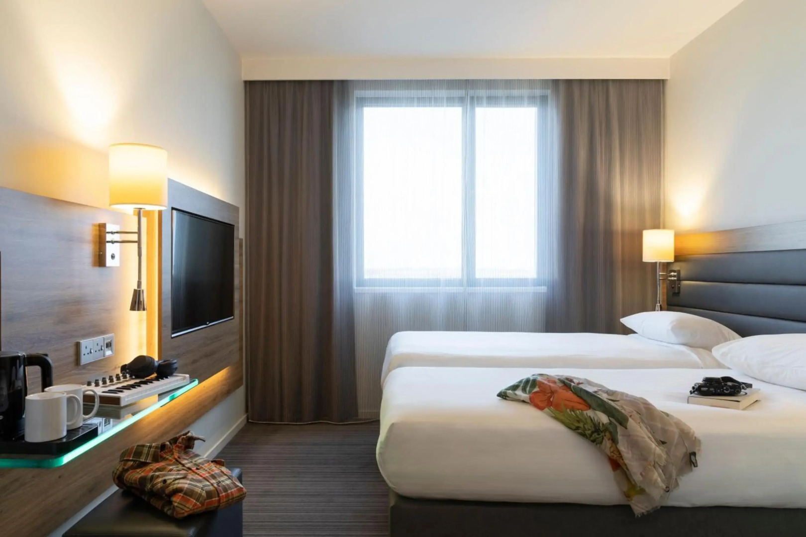 Moxy Aberdeen Airport