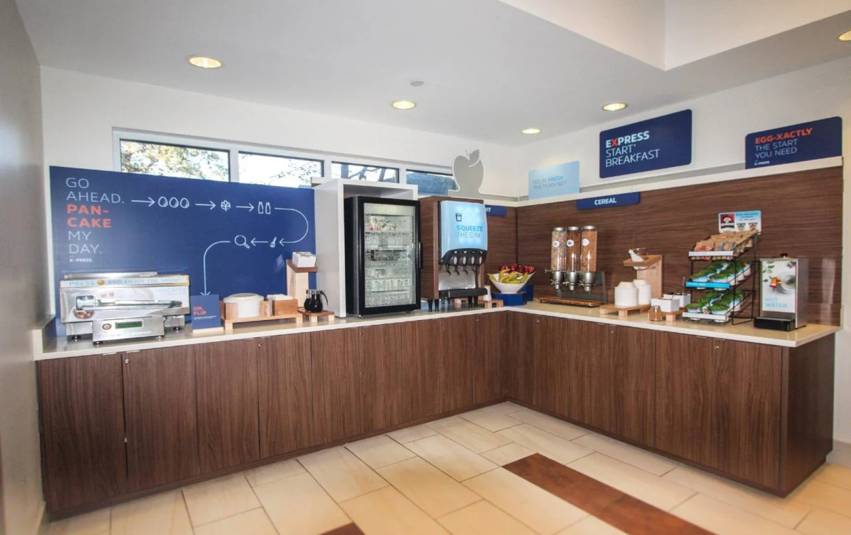 Holiday Inn Express Hotel & Suites Charleston-North by IHG